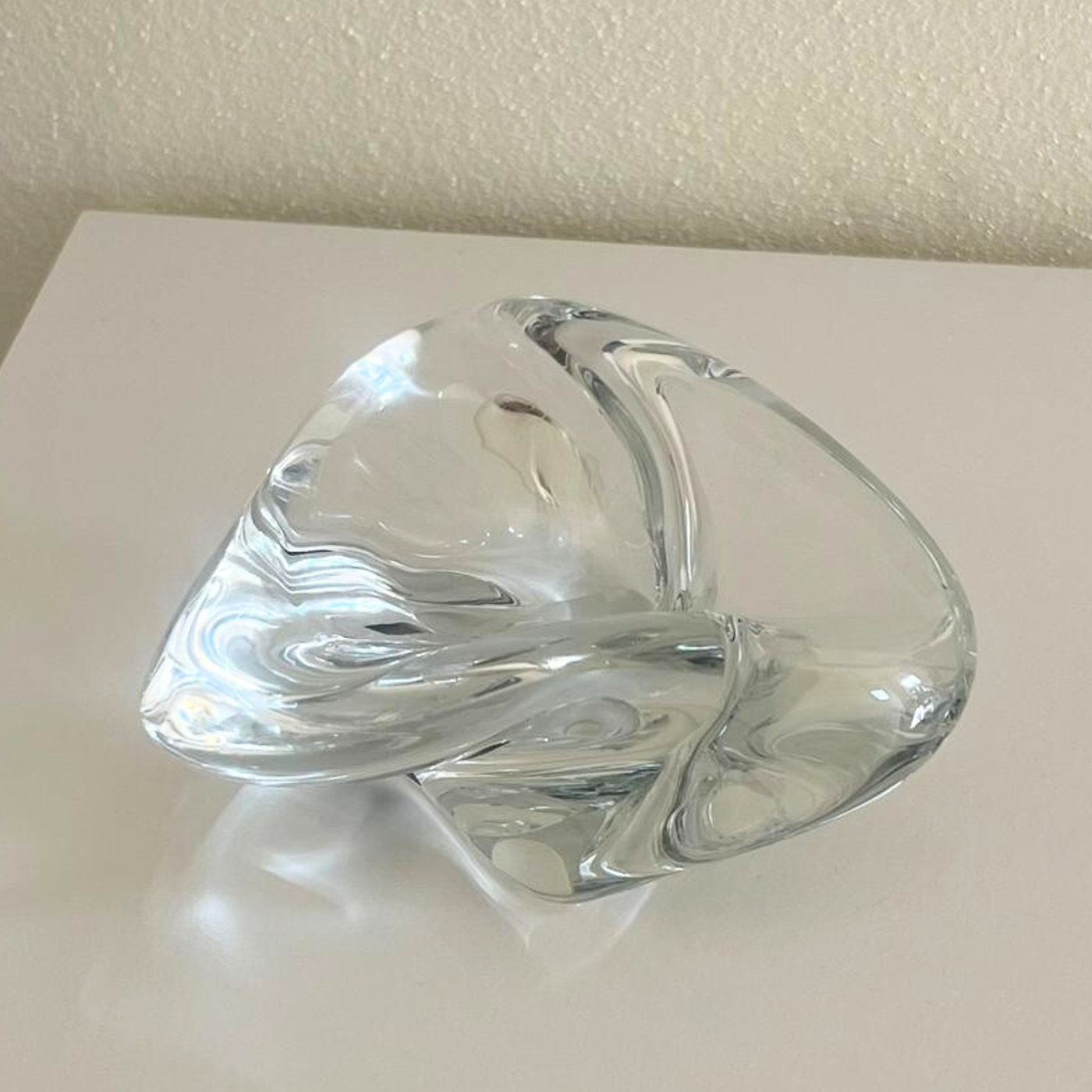 Luminous Saint-Louis French luxury crystal accessory