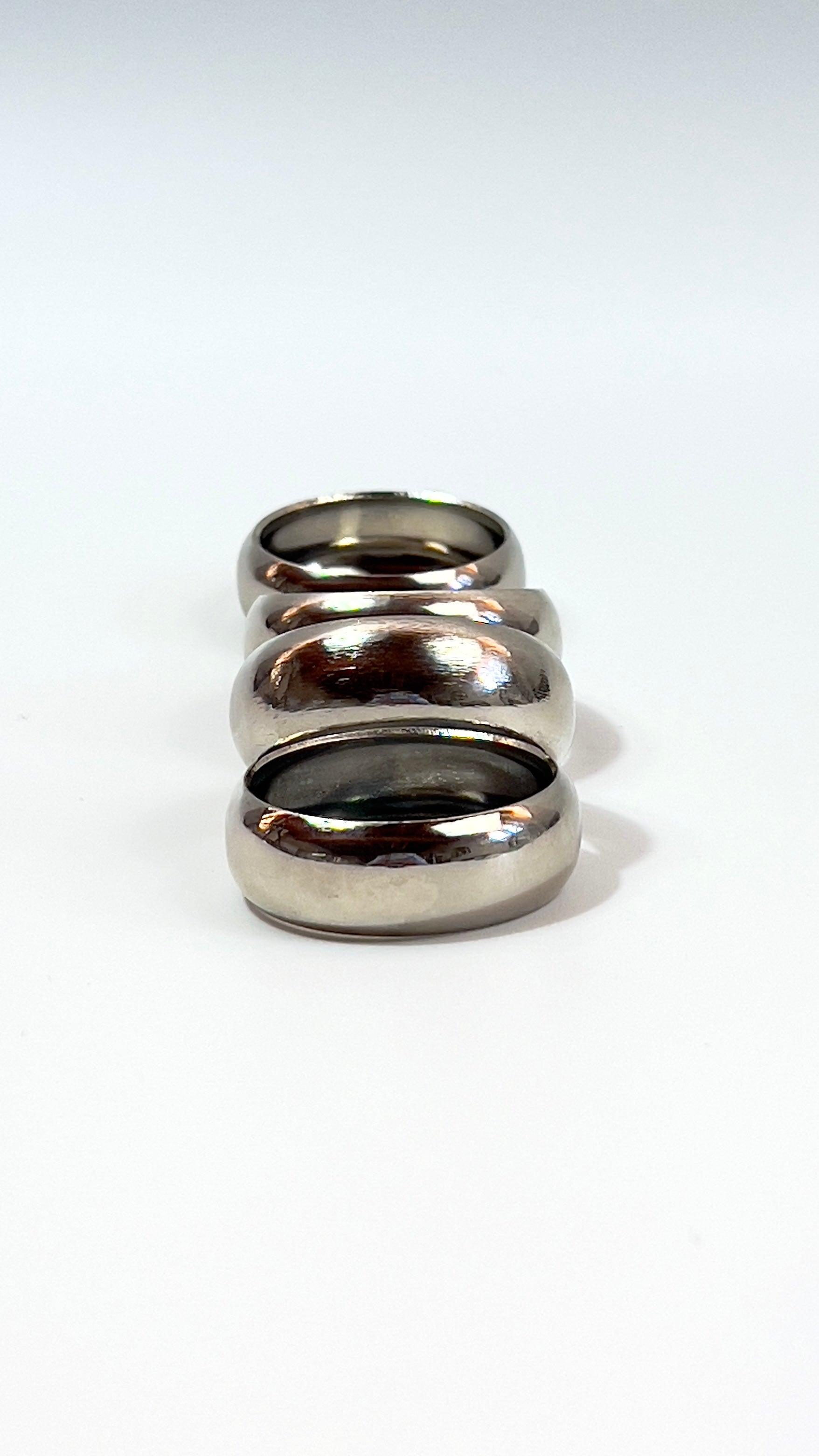 SET OF 4 | STAINLESS STEL NAPKIN RINGS - L'Officina General Store