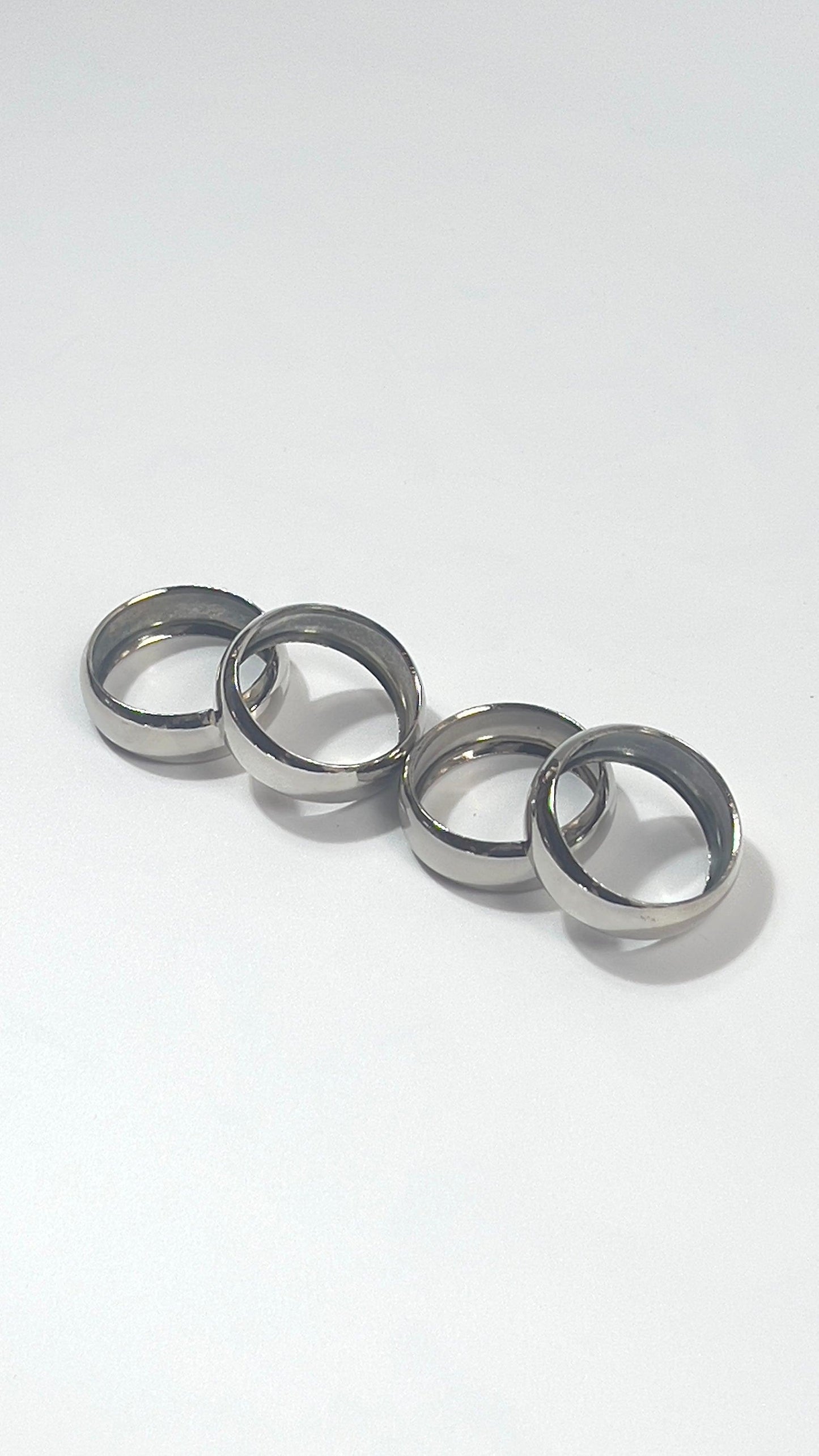 Stainless Steel napkin rings set 4