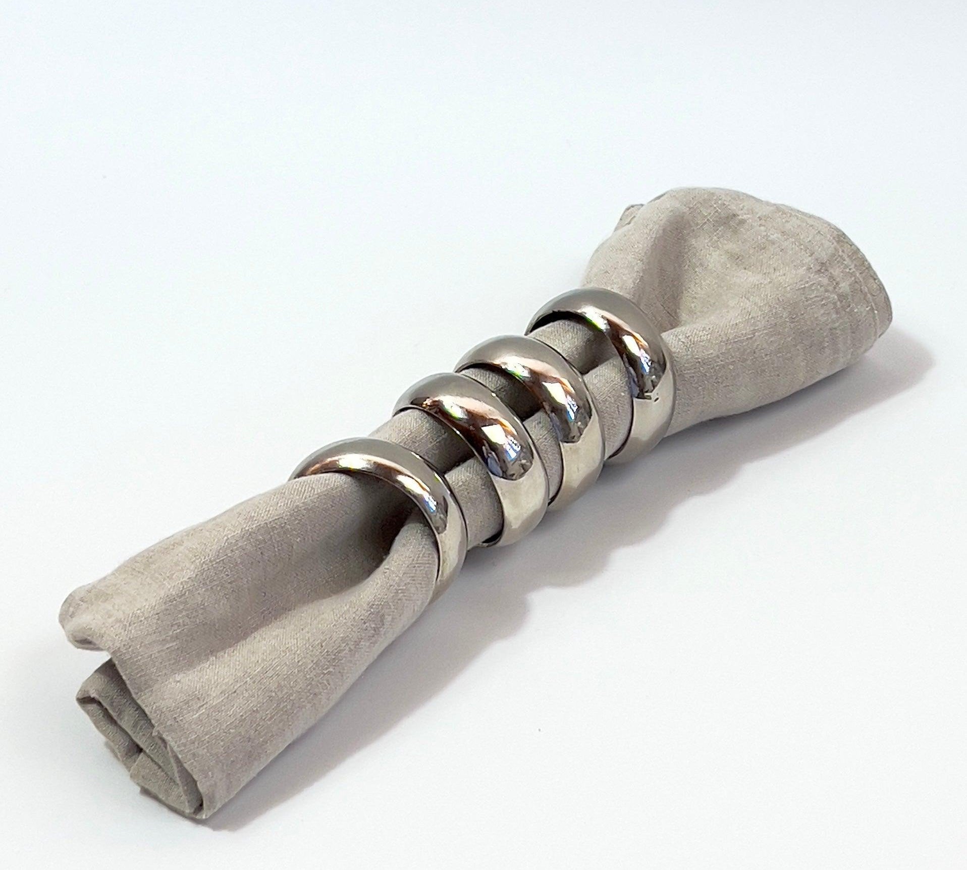 SET OF 4 | STAINLESS STEL NAPKIN RINGS - L'Officina General Store