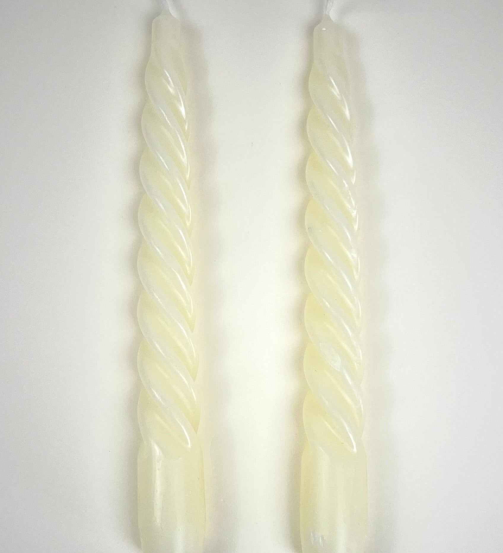 SET OF 2 I TWIST PILLAR CANDLES I Pearl Butter - L'Officina General Store