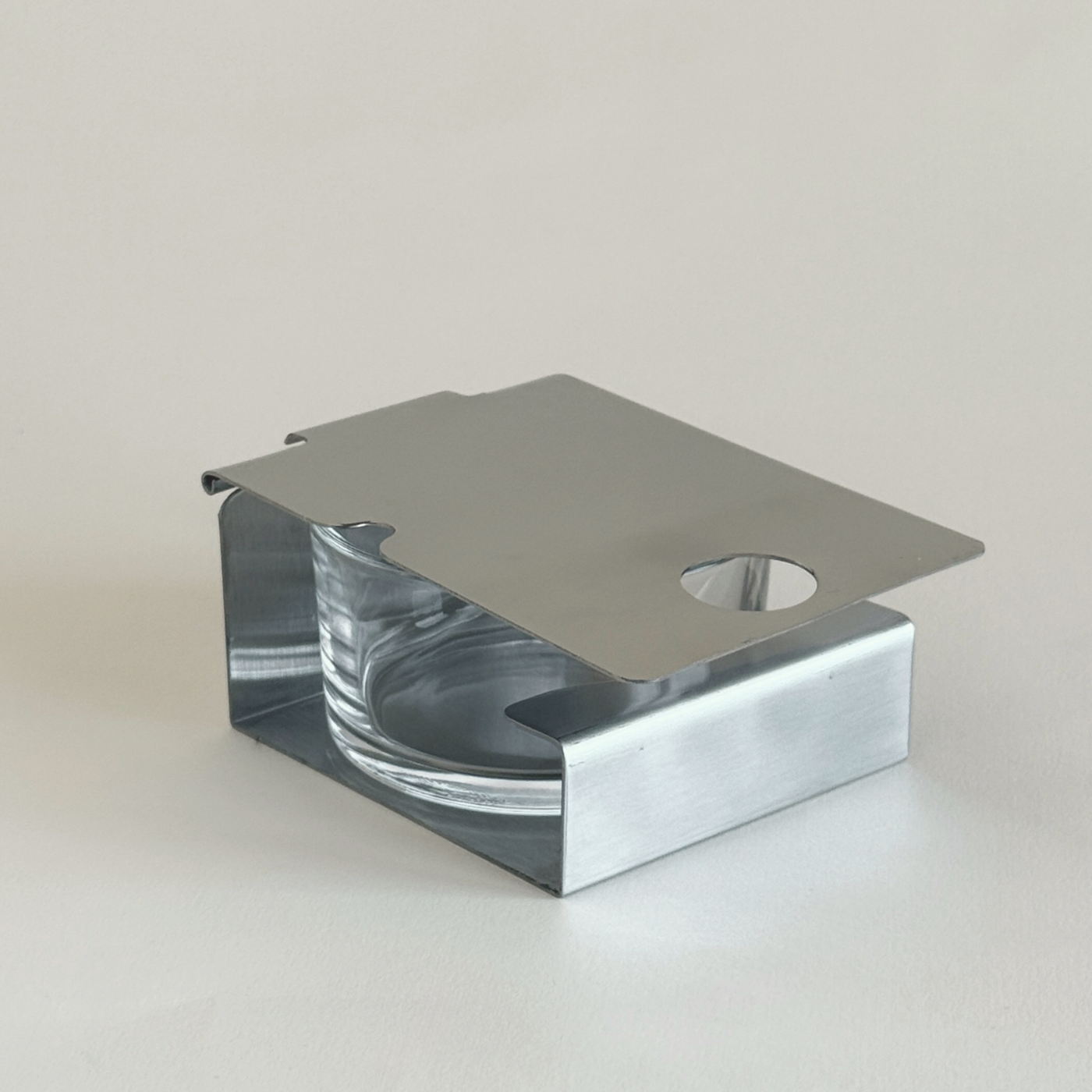 Vev-vigano-cheese-bowl-cheese-holder-glass-stainless-steel_1