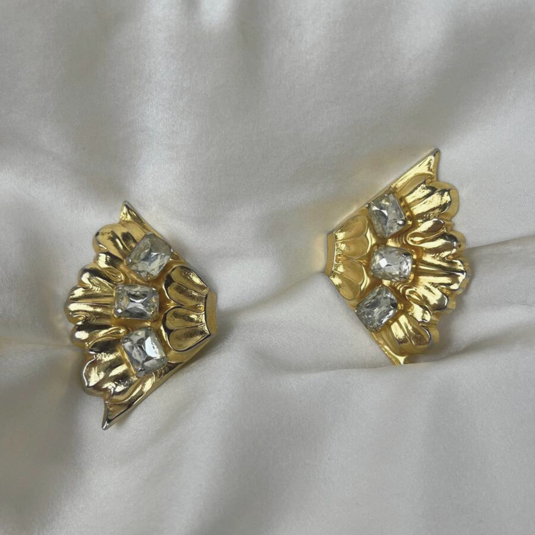 Statement Clip earrings I 1980 - L'Officina General Store