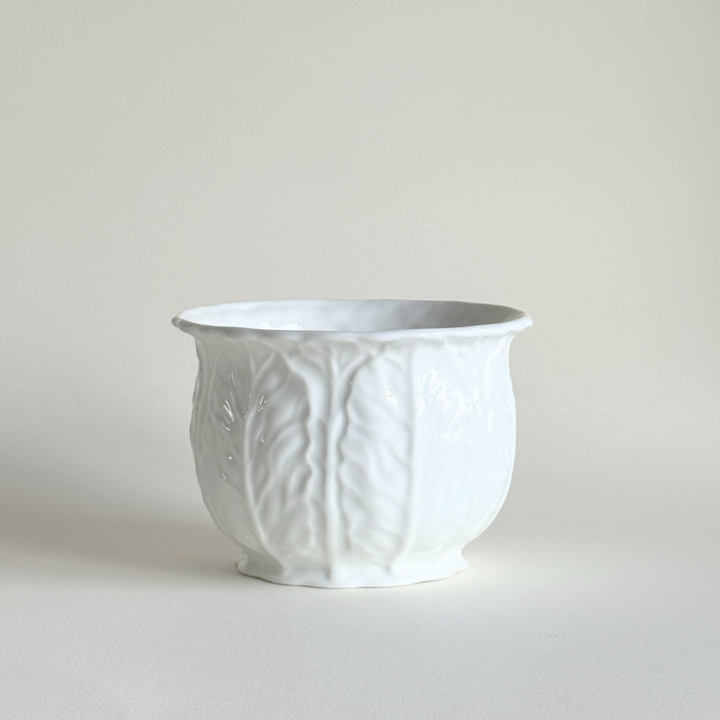 Wedgwood-Cabbage-countryware-serving-dish-vaseflower-pot