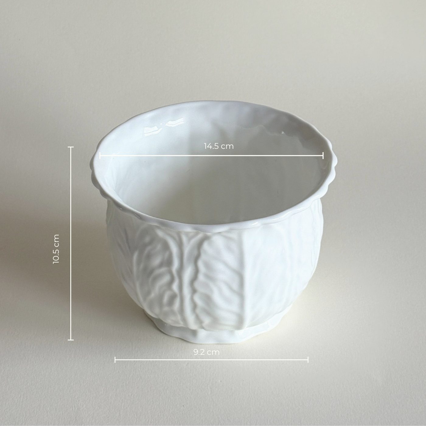 Wedgwood-Cabbage-countryware-serving-dish-vaseflower-pot