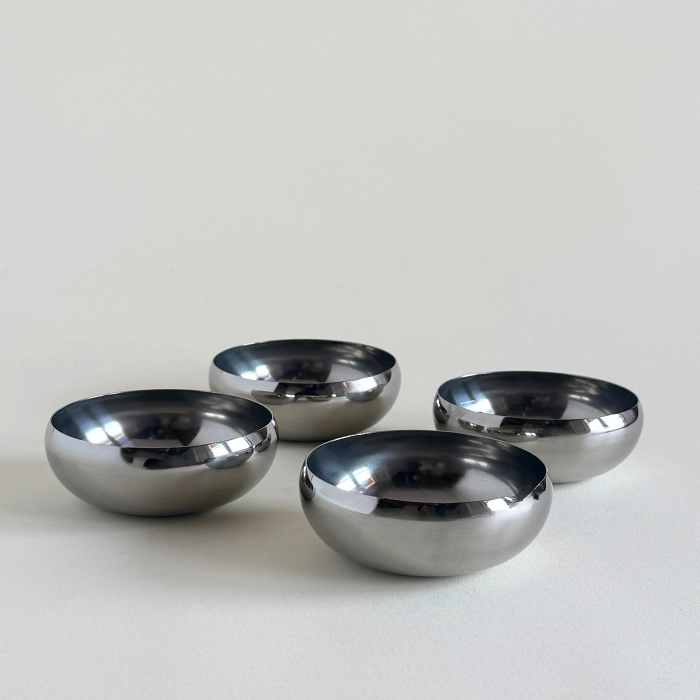amc stainless steel small four bowls 0629 polished metal art. 0629