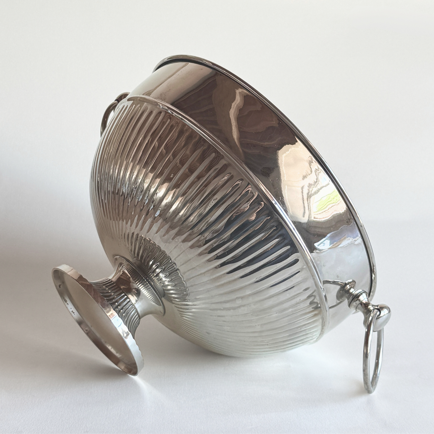 champagne-wine-cooler-ribbed-silver-plate