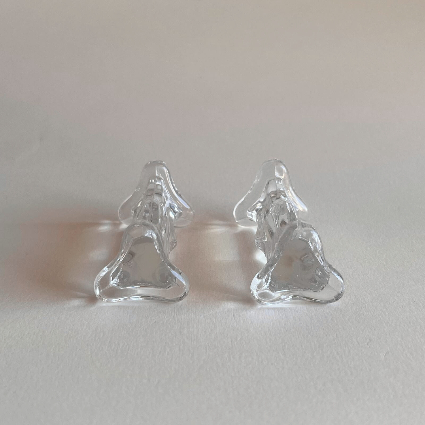 French crystal cutlery rests. Thorn-inspired design.