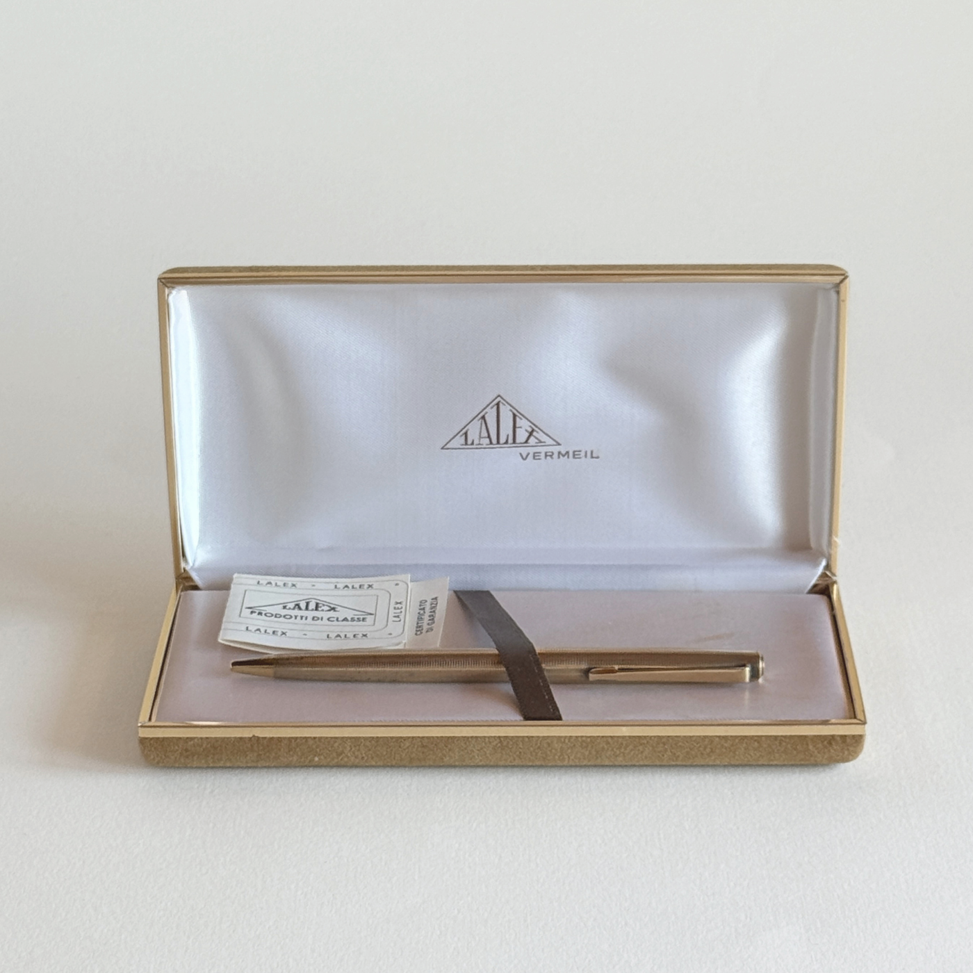 Vintage Lalex ballpoint pen in gold-plated sterling silver, 13 cm, Italian 1980s desk accessory