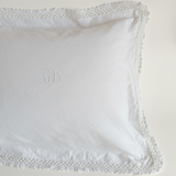 Federe con bordo all'uncinetto | Monogramma GD · Set di 2