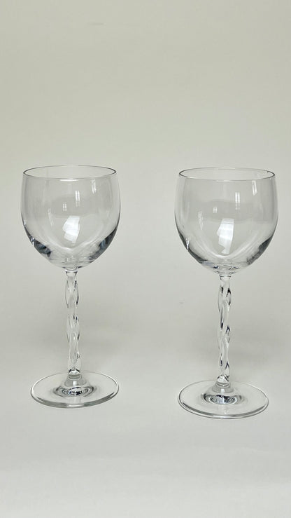 wine glasses  Twisted stem