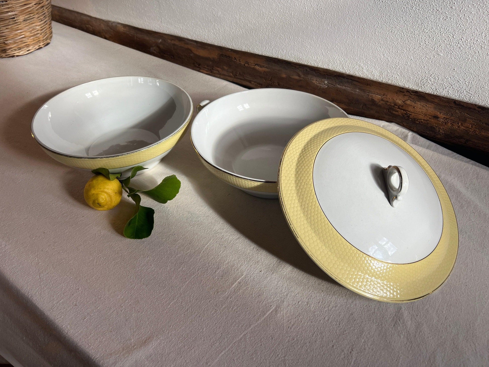 Tureen white and yellow Poreylor L'Amandinoise - L'Officina General Store 